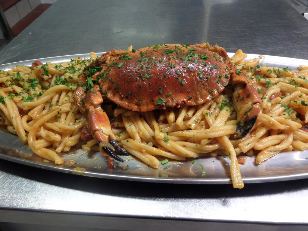 Serramazzoni La Locanna酒店 外观 照片